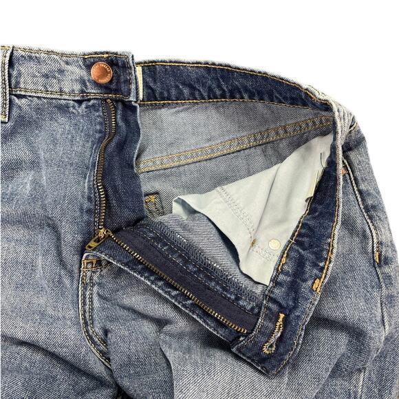 Universal Thread Boyfriend Denim Jeans Women’s Size 2/26R Cuffed Patched‎ - Picture 3 of 12